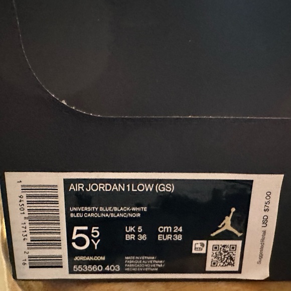 Jordan 1 Low UNC Black (GS) - Picture 3 of 11